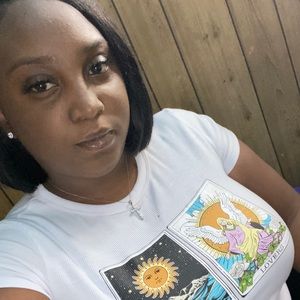 Meet your Posher, Petra